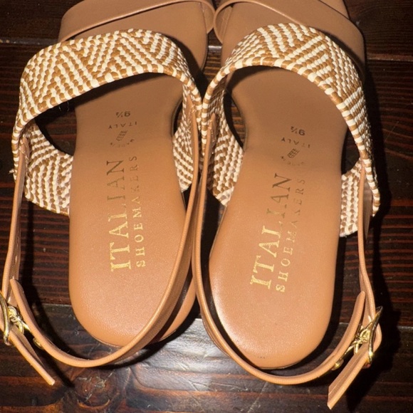 Italian Shoemakers Brown and Cream Sandals - Picture 2 of 5